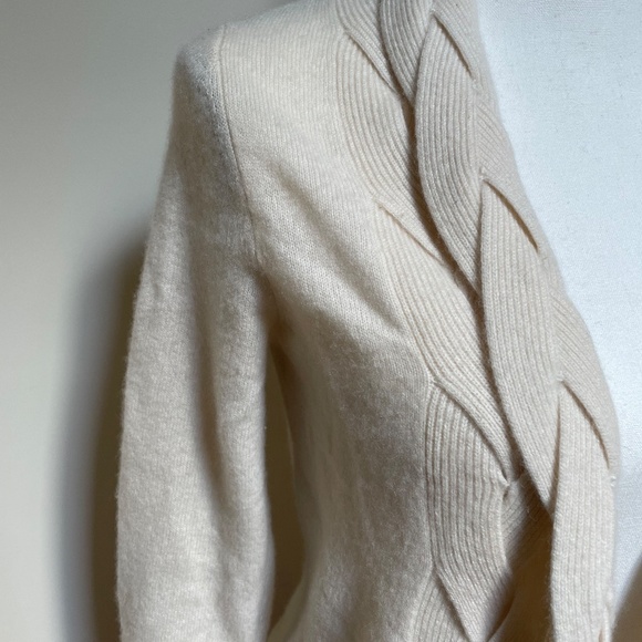 C by Bloomingdale's Braided Cashmere 100%  Cardigan White Cream XS - Picture 2 of 4